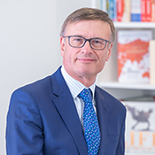 Sir Dan Moynihan